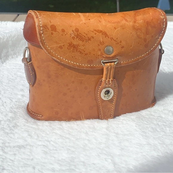 Vintage small tan leather bag - Picture 3 of 3